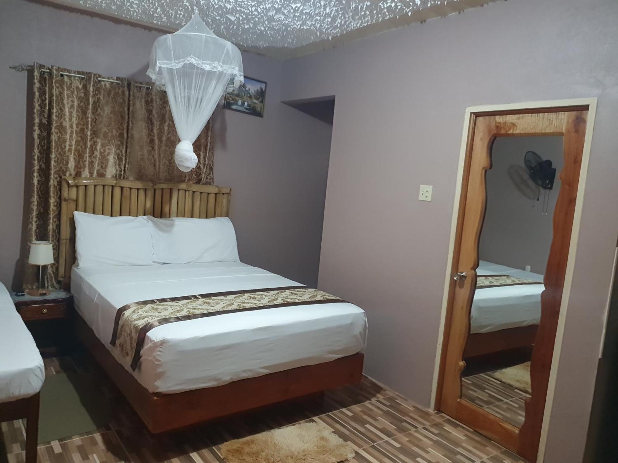 Mesmerize Guest House Port Antonio Cameră foto